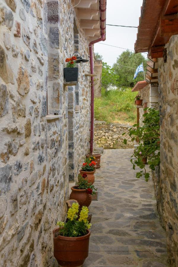 Villa Platipodi Stone House Nikithianos Exterior foto