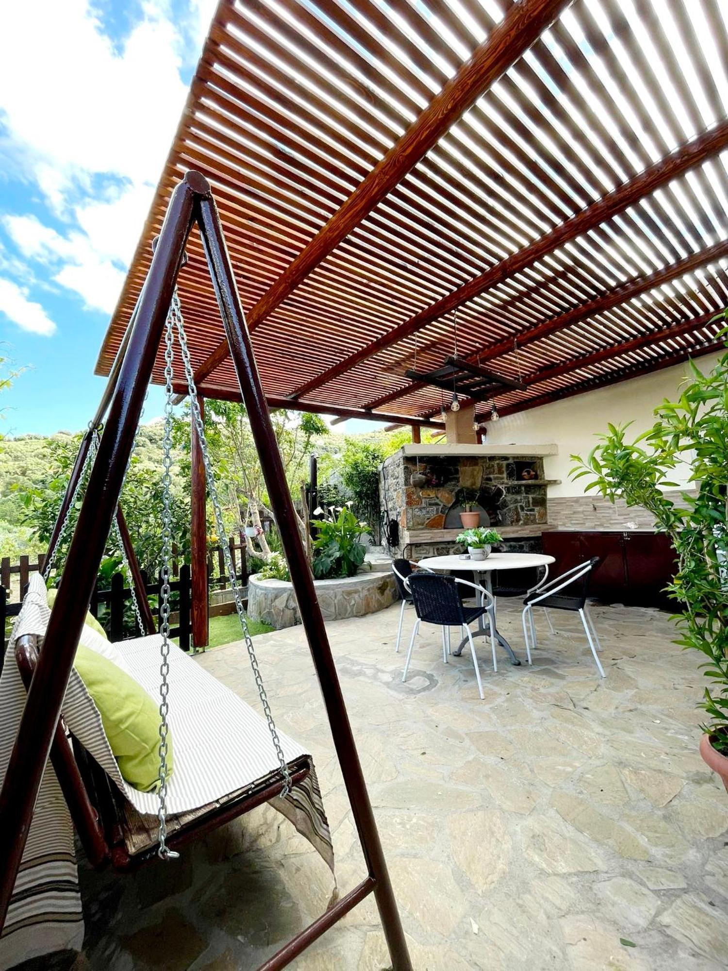Villa Platipodi Stone House Nikithianos Exterior foto